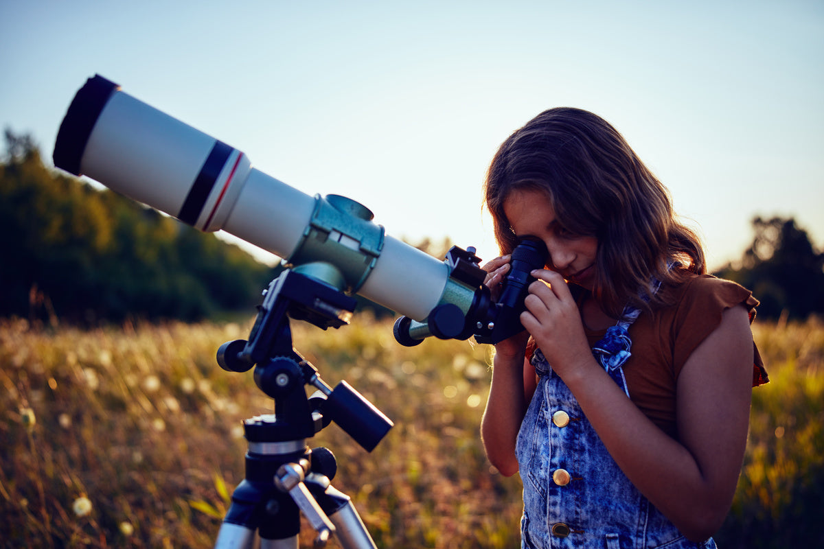 A Guide to Keeping Your Family Warm While Stargazing
