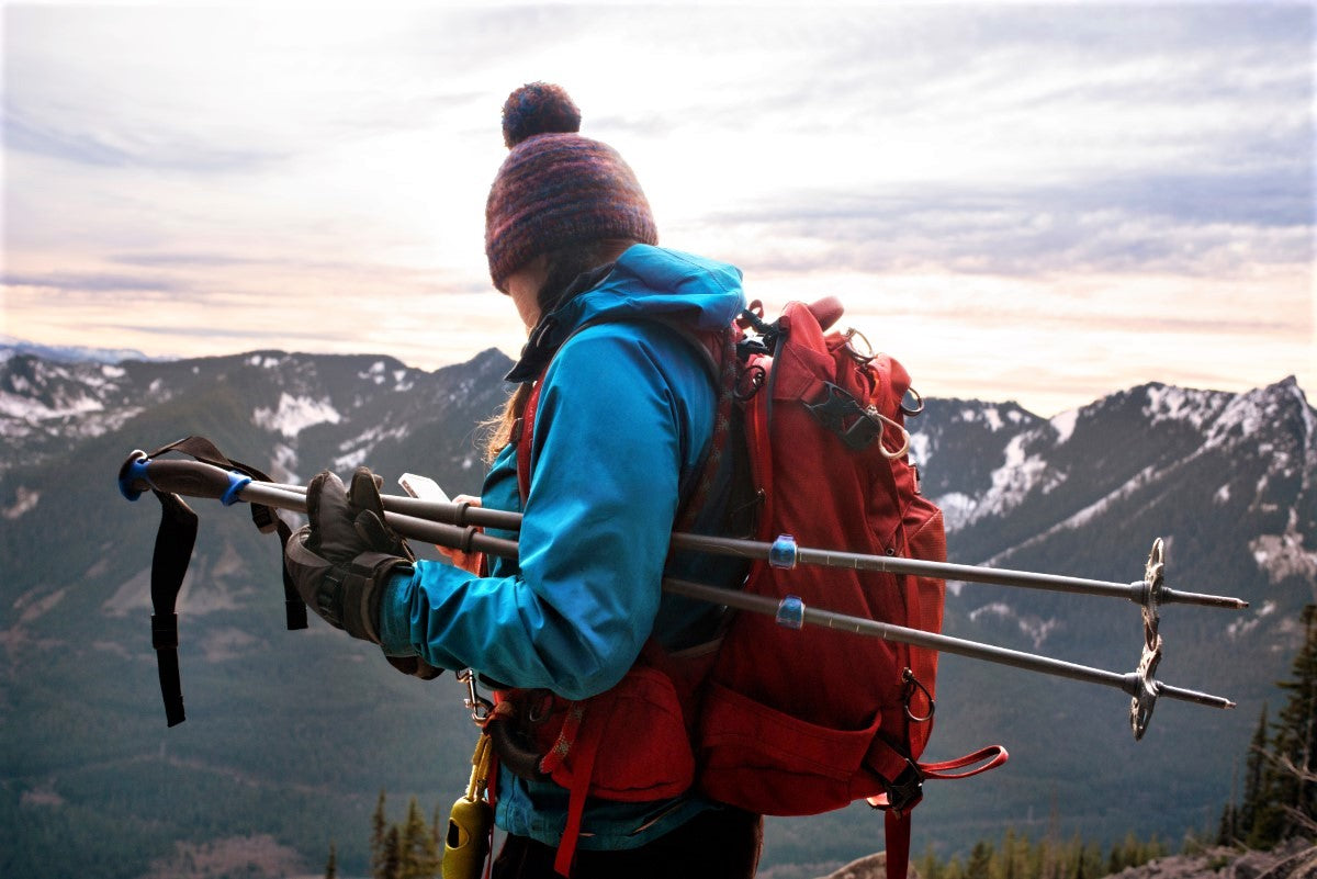 Hiking in Winter: Tips for Staying Warm