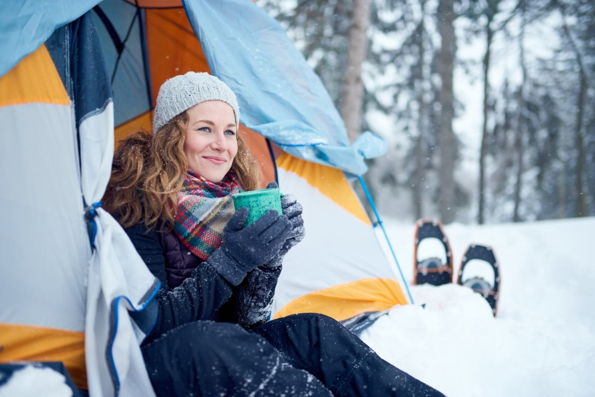 Stay Warm Anywhere: Best Thermals for Camping Adventures