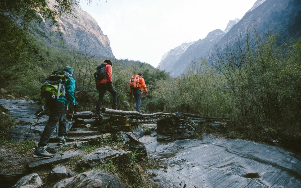 What to Wear While Hiking: A Dilemma Women Face